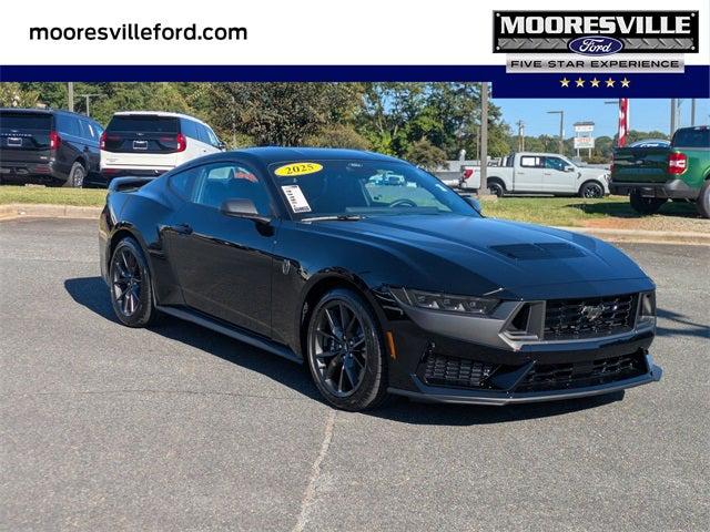 2025 Ford Mustang Dark Horse Fastback