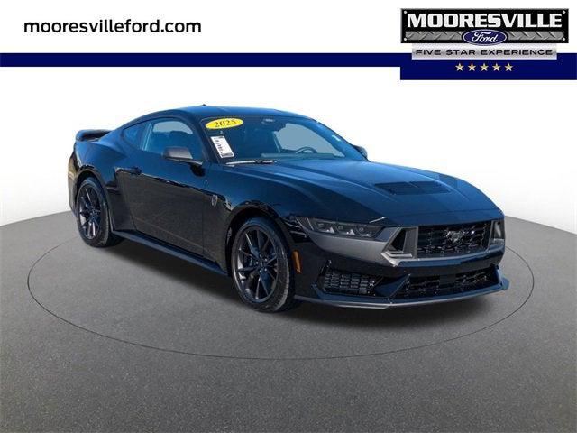 2025 Ford Mustang Dark Horse Fastback
