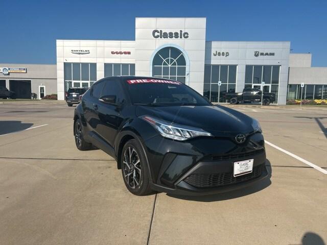 2022 Toyota C-HR XLE 2022 Toyota C-HR XLE
