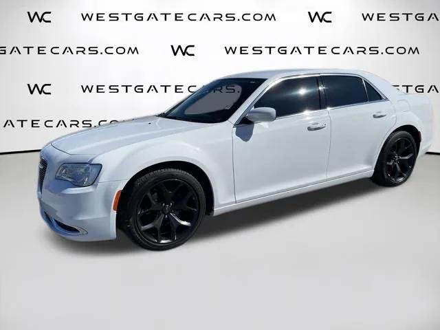 2021 Chrysler 300 Touring