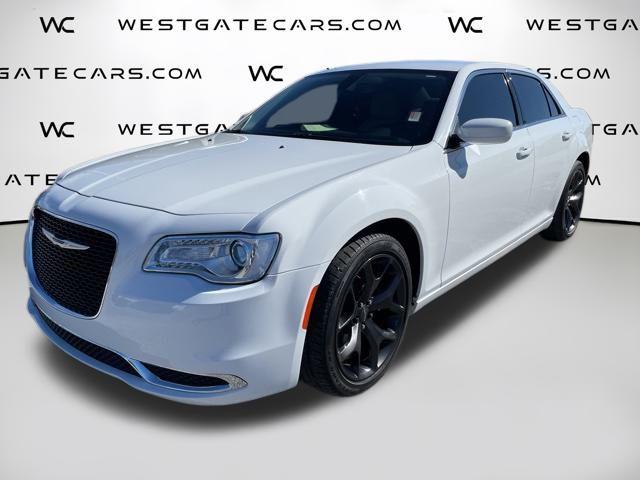 2021 Chrysler 300 Touring