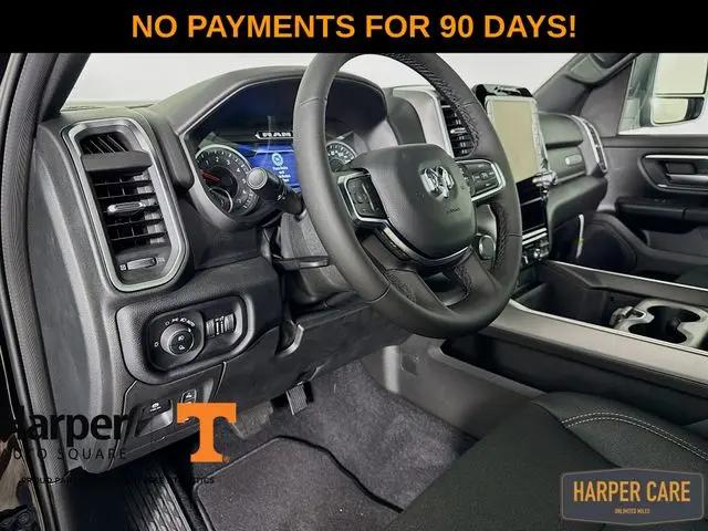 2026 Ram 1500 Big Horn Crew Cab 4x4 5'7" Box