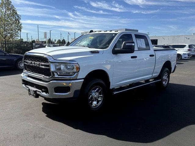 2024 RAM 2500 Tradesman Crew Cab 4x4 64 Box 2024 RAM 2500 Tradesman Crew Cab 4x4 64 Box
