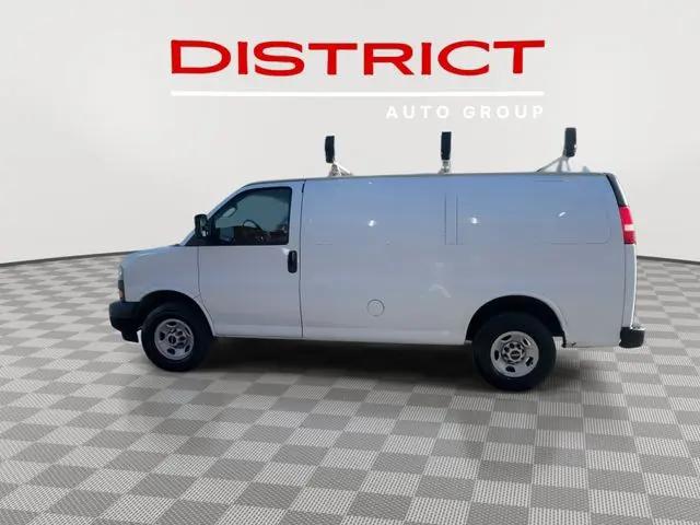 2022 GMC Savana Cargo RWD 2500 Regular Wheelbase Work Van