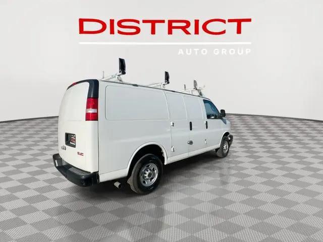 2022 GMC Savana Cargo RWD 2500 Regular Wheelbase Work Van