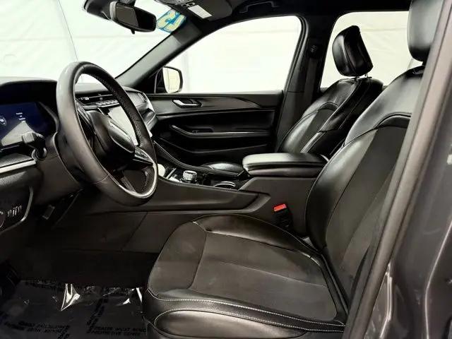 2023 Jeep Grand Cherokee Altitude 4x4