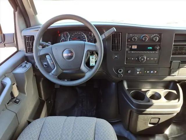 2025 GMC Savana Cargo RWD 2500 Regular Wheelbase Work Van