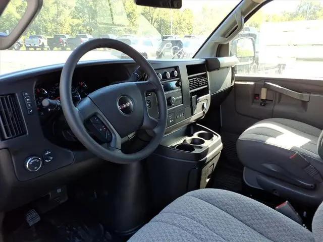 2025 GMC Savana Cargo RWD 2500 Regular Wheelbase Work Van