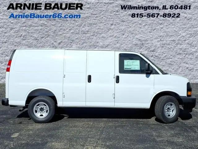 2025 GMC Savana Cargo RWD 2500 Regular Wheelbase Work Van
