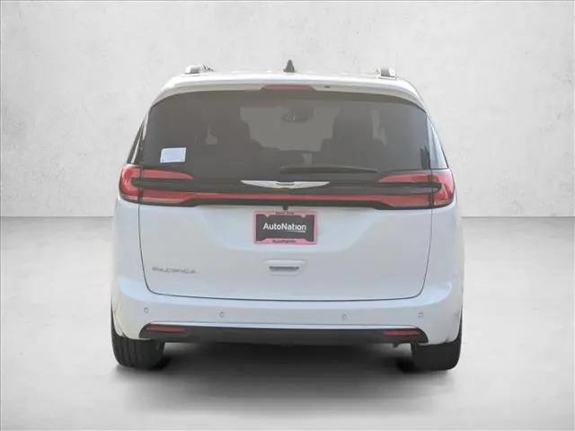 2026 Chrysler Pacifica Pinnacle