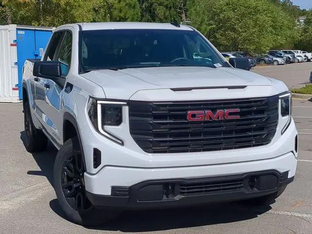 2026 GMC Sierra 1500 Crew Cab, Standard Bed, Pro, 4WD