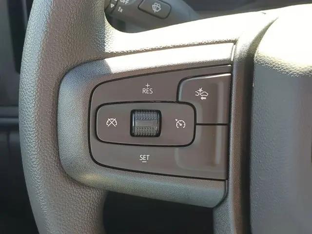 2026 GMC Sierra 1500 Crew Cab, Standard Bed, Pro, 4WD