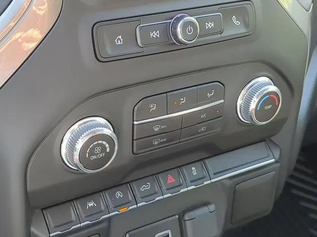 2026 GMC Sierra 1500 Crew Cab, Standard Bed, Pro, 4WD