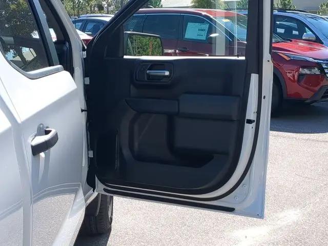 2026 GMC Sierra 1500 Crew Cab, Standard Bed, Pro, 4WD