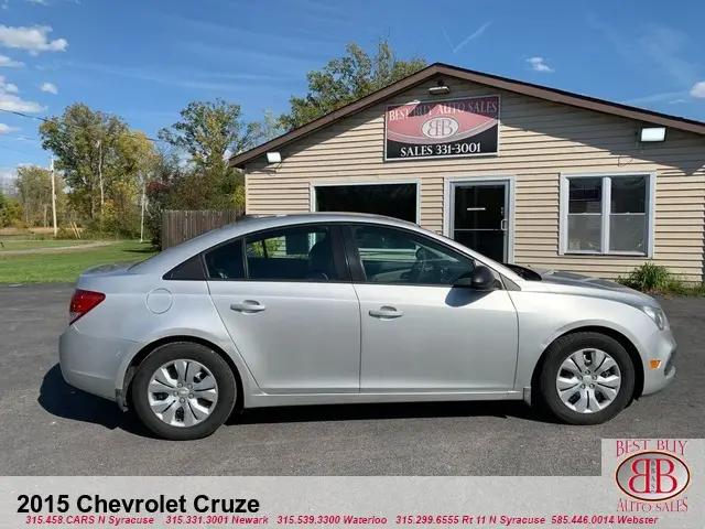2015 Chevrolet Cruze LS Auto
