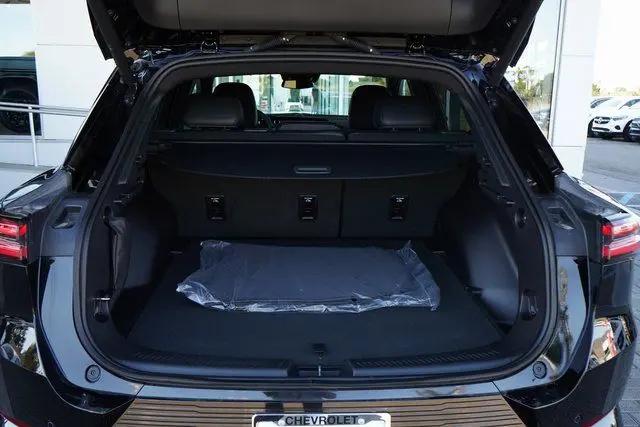 2025 Chevrolet Equinox LT 2