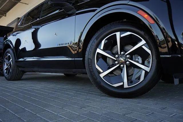 2025 Chevrolet Equinox LT 2
