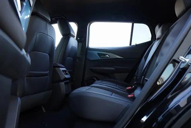 2025 Chevrolet Equinox LT 2