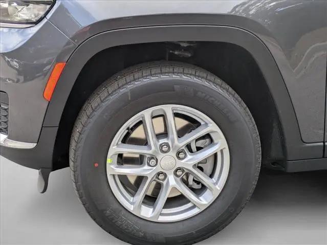 2025 Jeep Grand Cherokee L Laredo X 4x2