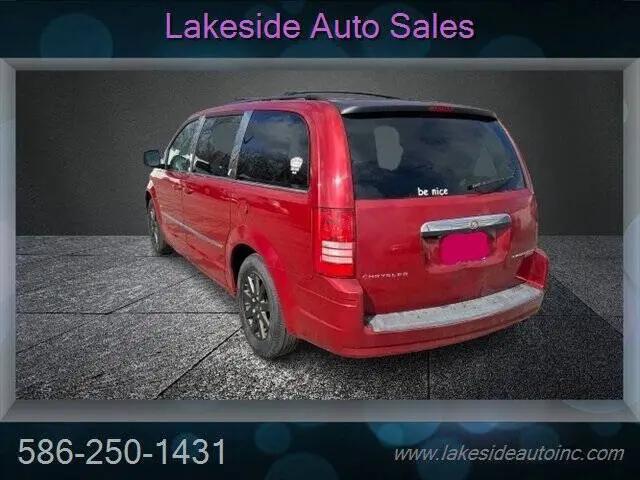 2009 Chrysler Town & Country Touring