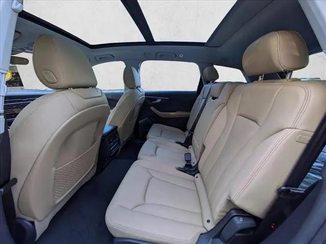 2026 Audi Q7 Premium 45 TFSI quattro tiptronic