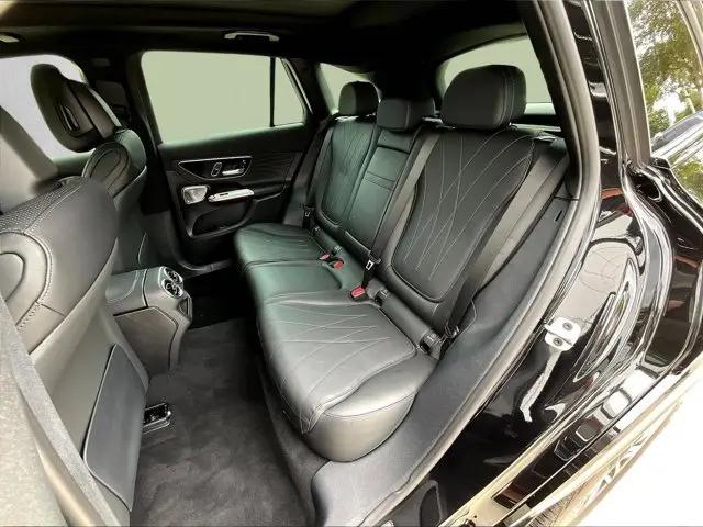 2025 Mercedes-Benz GLC 4MATIC
