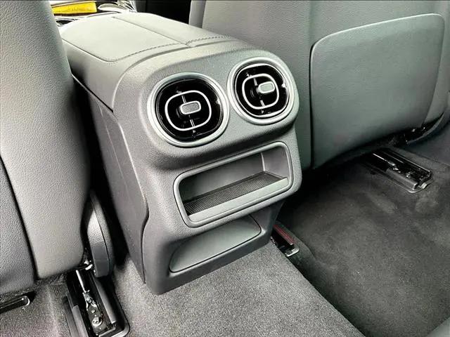 2025 Mercedes-Benz GLC 4MATIC