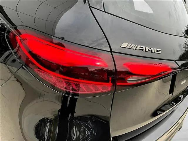 2025 Mercedes-Benz GLC 4MATIC