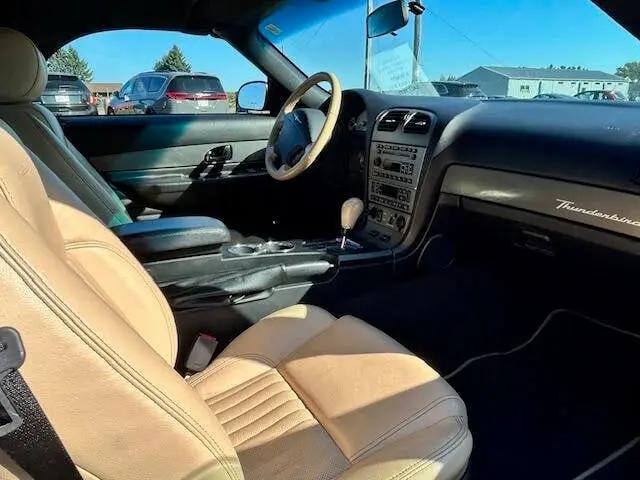 2005 Ford Thunderbird Deluxe