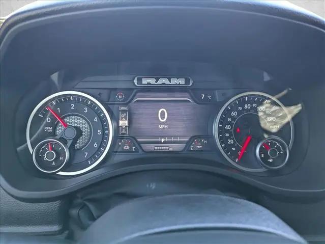 2026 Ram 1500 Express Crew Cab 4x4 57 Box