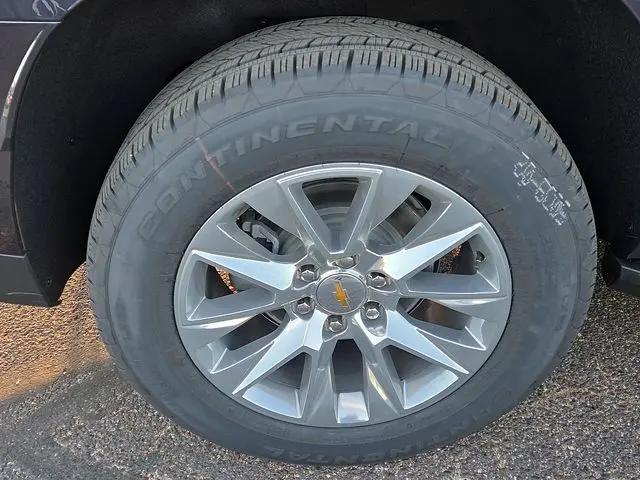 2026 Chevrolet Suburban Premier, RWD