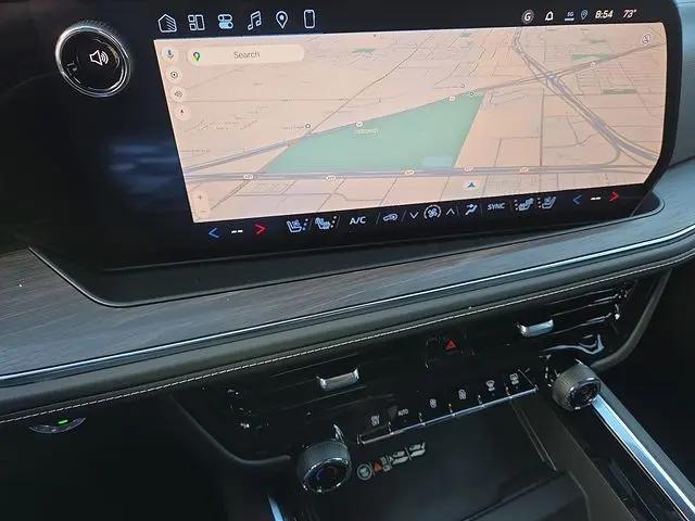 2026 Chevrolet Suburban Premier, RWD