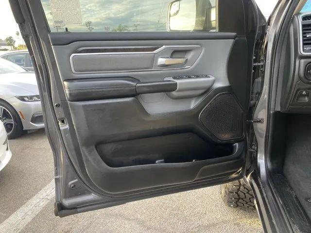 2019 Ram 1500 Big Horn/Lone Star Crew Cab 4x4 57 Box