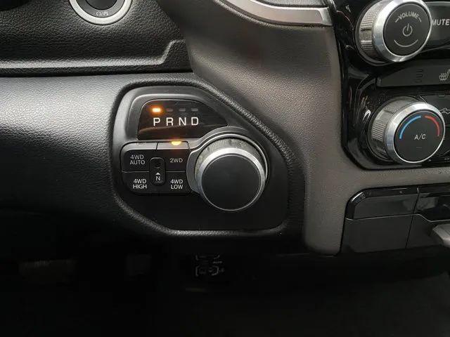 2019 Ram 1500 Big Horn/Lone Star Crew Cab 4x4 57 Box