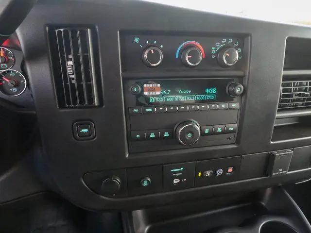 2025 GMC Savana Cutaway Work Van
