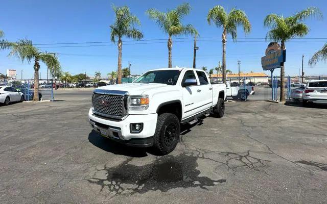 2016 GMC Sierra 2500HD Denali
