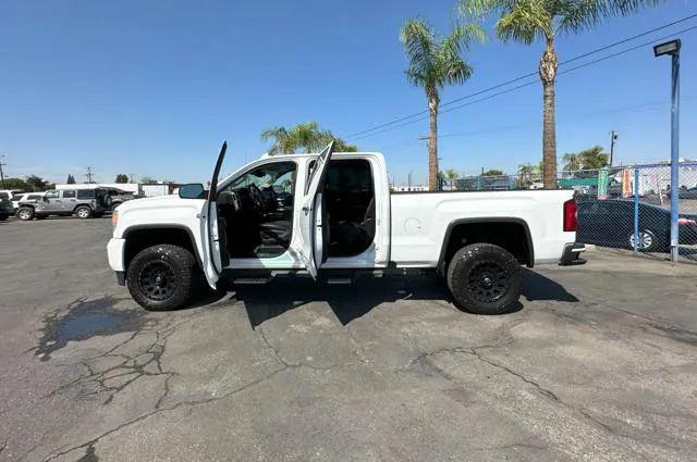 2016 GMC Sierra 2500HD Denali
