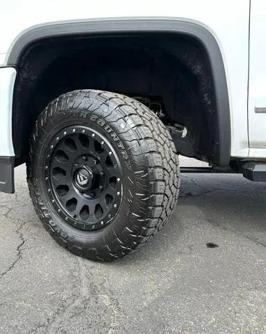 2016 GMC Sierra 2500HD Denali