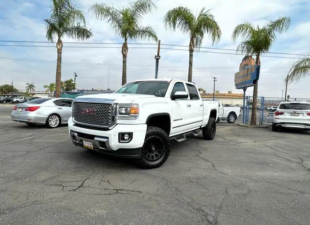 2016 GMC Sierra 2500HD Denali