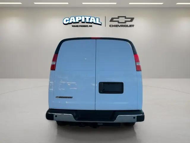 2025 Chevrolet Express Cargo Van RWD 2500 Regular Wheelbase WT