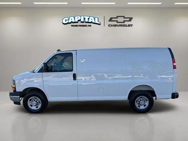 2025 Chevrolet Express Cargo Van RWD 2500 Regular Wheelbase WT