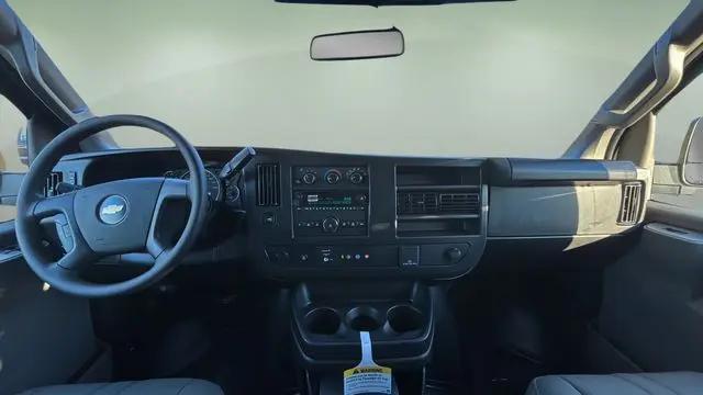 2025 Chevrolet Express Cargo Van RWD 2500 Regular Wheelbase WT