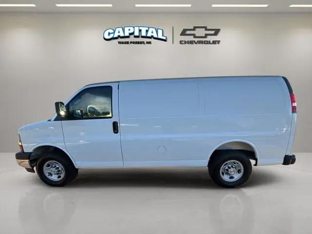 2025 Chevrolet Express Cargo Van RWD 2500 Regular Wheelbase WT