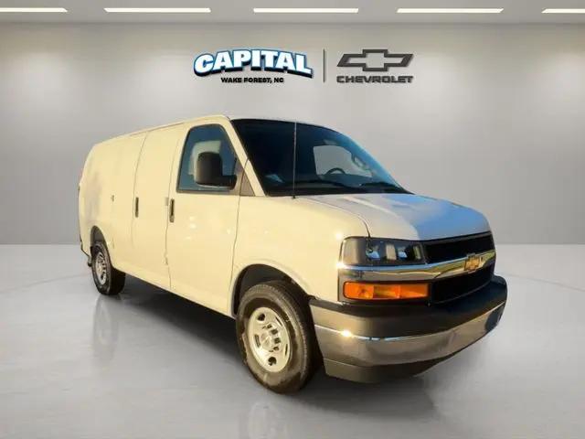 2025 Chevrolet Express Cargo Van RWD 2500 Regular Wheelbase WT