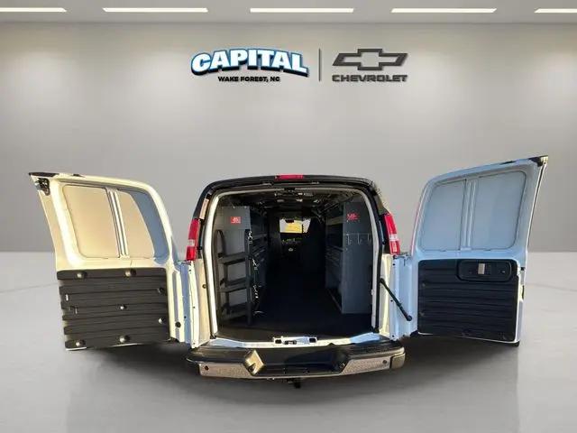 2025 Chevrolet Express Cargo Van RWD 2500 Regular Wheelbase WT