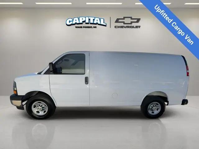 2025 Chevrolet Express Cargo Van RWD 2500 Regular Wheelbase WT