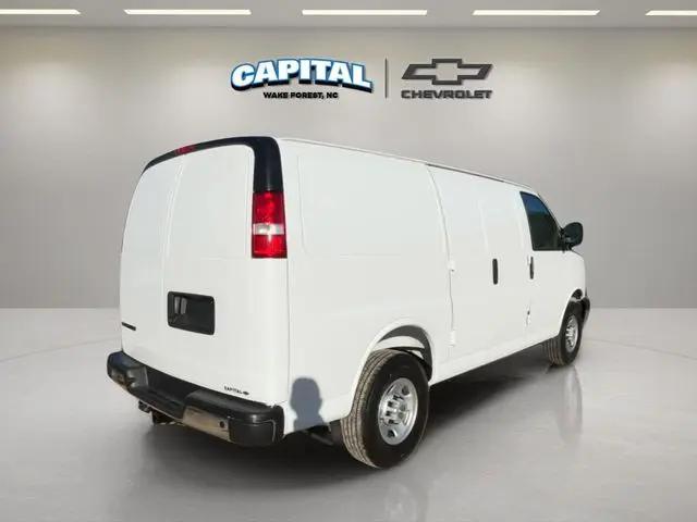 2025 Chevrolet Express Cargo Van RWD 2500 Regular Wheelbase WT