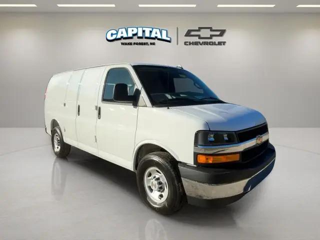 2025 Chevrolet Express Cargo Van RWD 2500 Regular Wheelbase WT