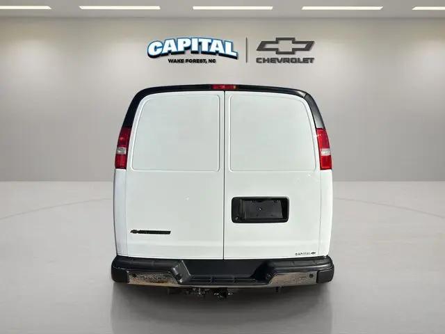 2025 Chevrolet Express Cargo Van RWD 2500 Regular Wheelbase WT