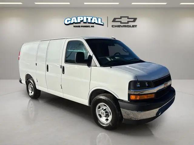 2025 Chevrolet Express Cargo Van RWD 2500 Regular Wheelbase WT